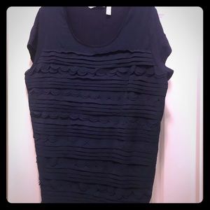 Ruffle trim top navy. Worn once